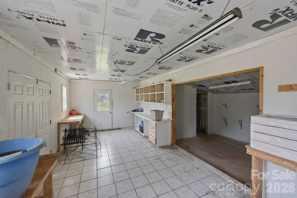 4650 Nc 801 Highway Woodleaf NC 27054