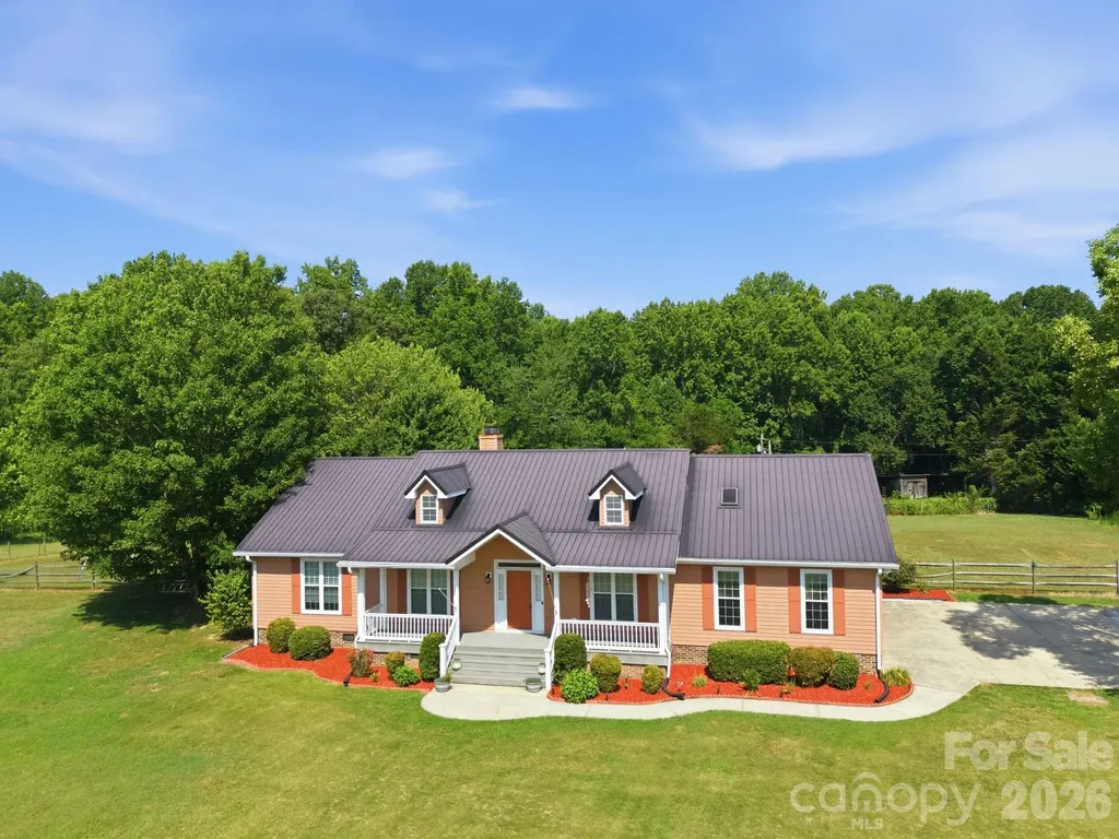 4650 Nc 801 Highway Woodleaf NC 27054