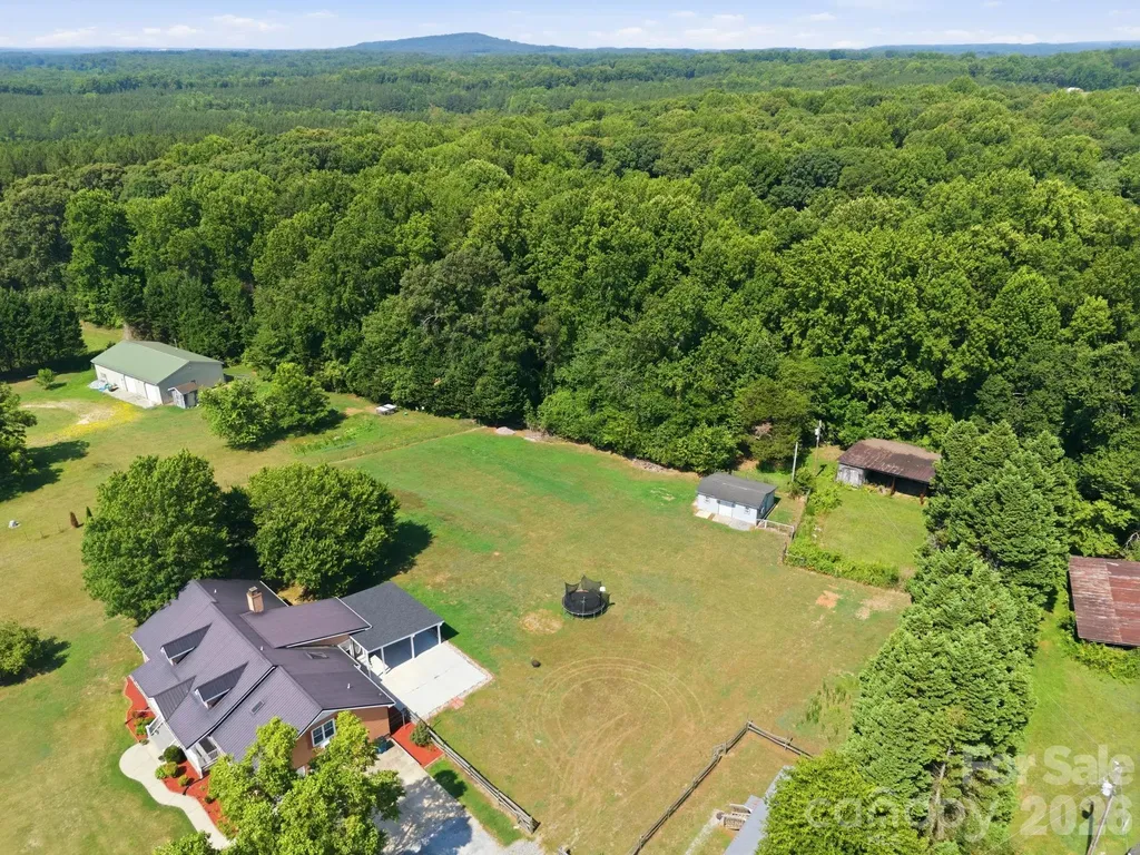 4650 Nc 801 Highway Woodleaf NC 27054