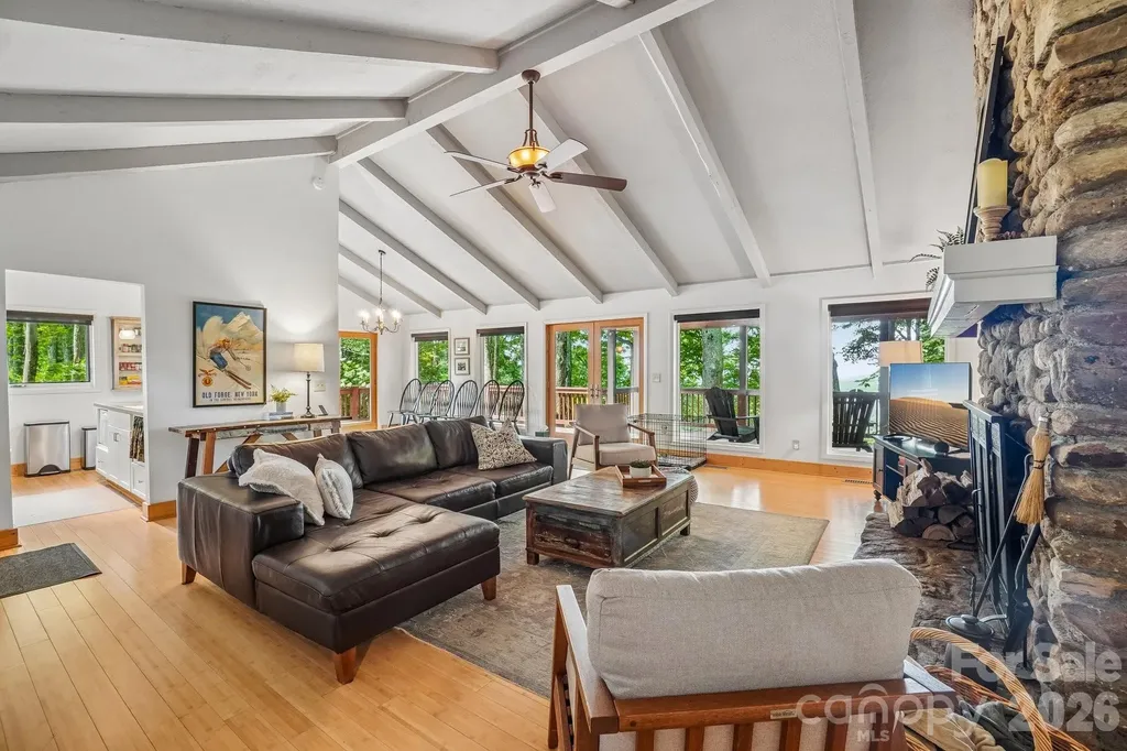 1209 Mckinney Gap Drive Mars Hill NC 28754