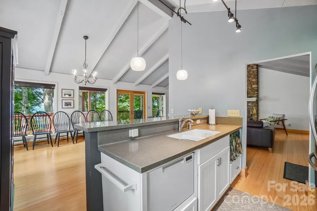 1209 Mckinney Gap Drive Mars Hill NC 28754