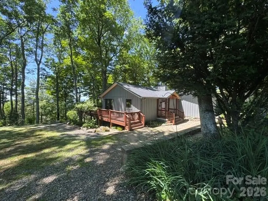 1209 Mckinney Gap Drive Mars Hill NC 28754