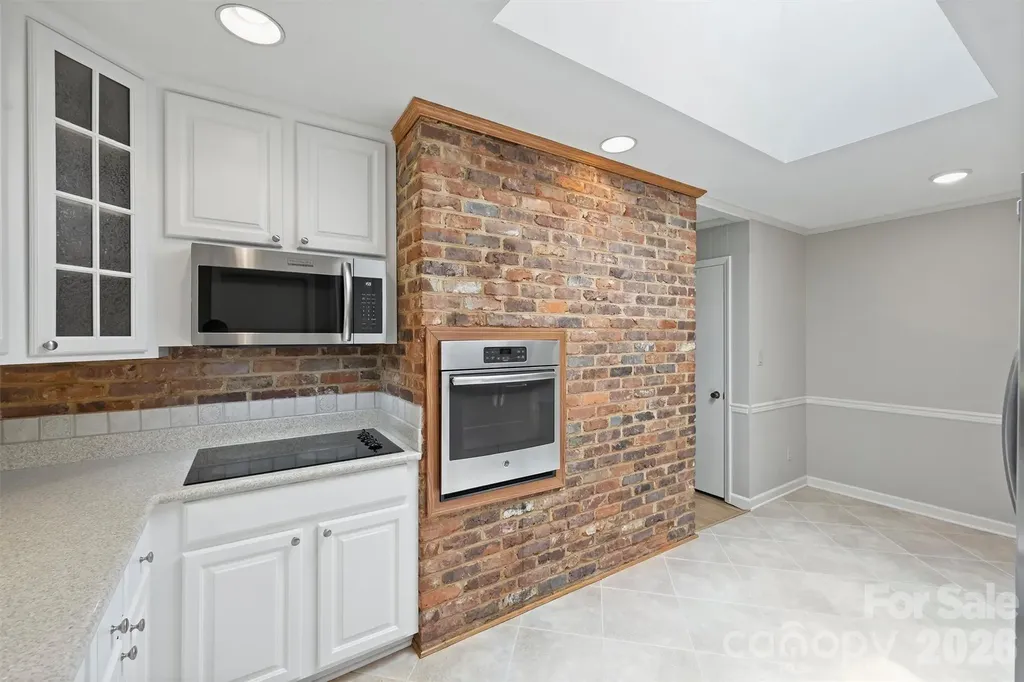 4307 Glenfall Avenue Charlotte NC 28210