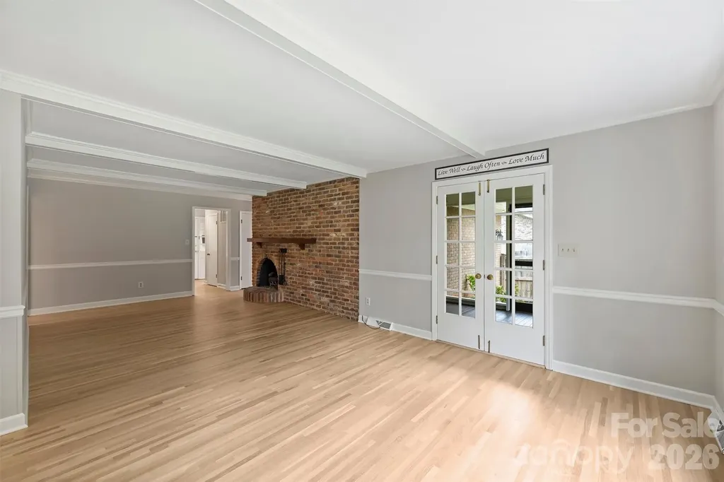 4307 Glenfall Avenue Charlotte NC 28210
