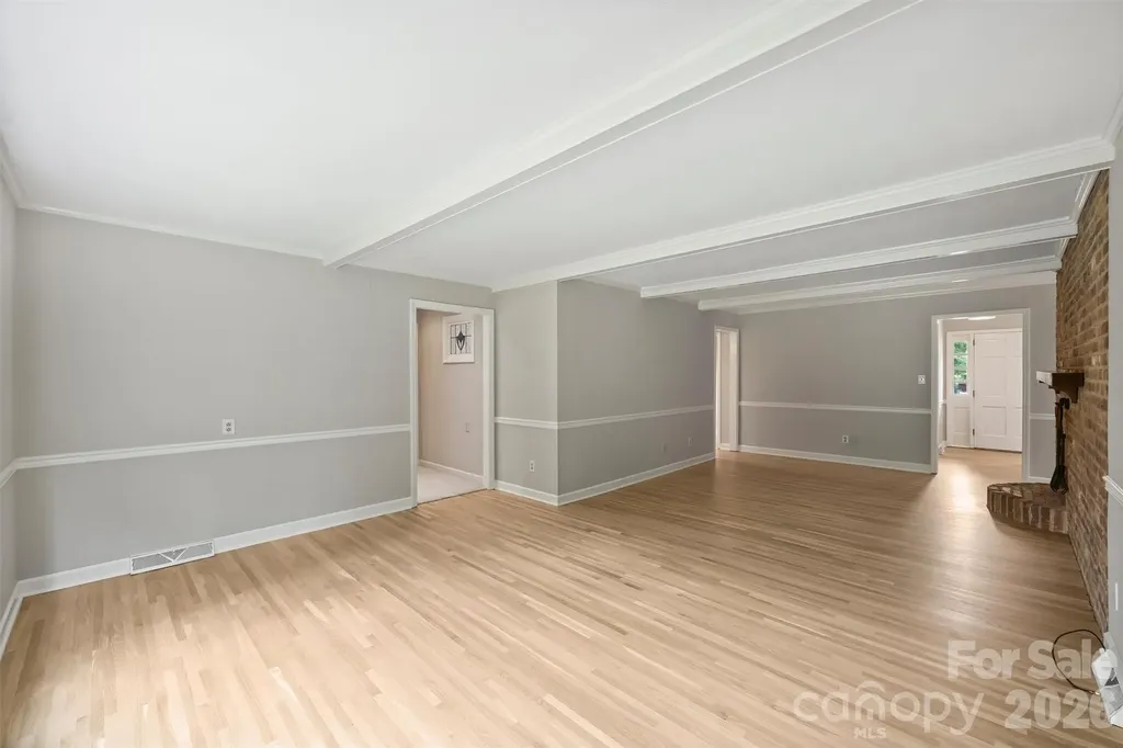 4307 Glenfall Avenue Charlotte NC 28210