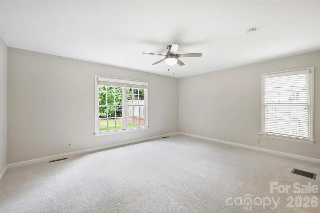 4307 Glenfall Avenue Charlotte NC 28210