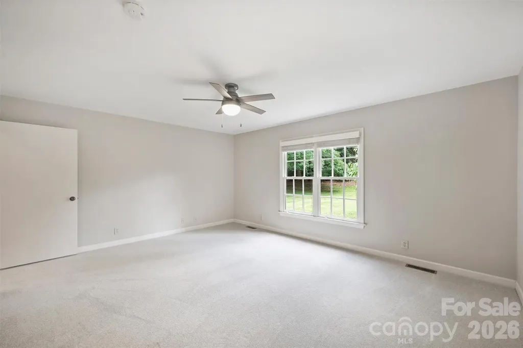 4307 Glenfall Avenue Charlotte NC 28210