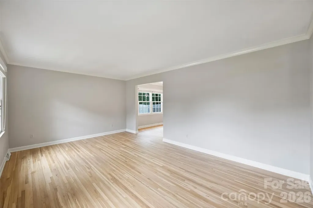 4307 Glenfall Avenue Charlotte NC 28210