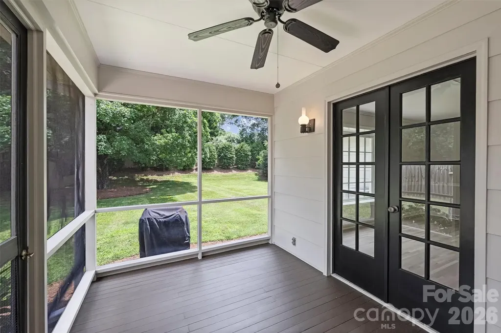 4307 Glenfall Avenue Charlotte NC 28210