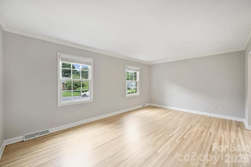 4307 Glenfall Avenue Charlotte NC 28210