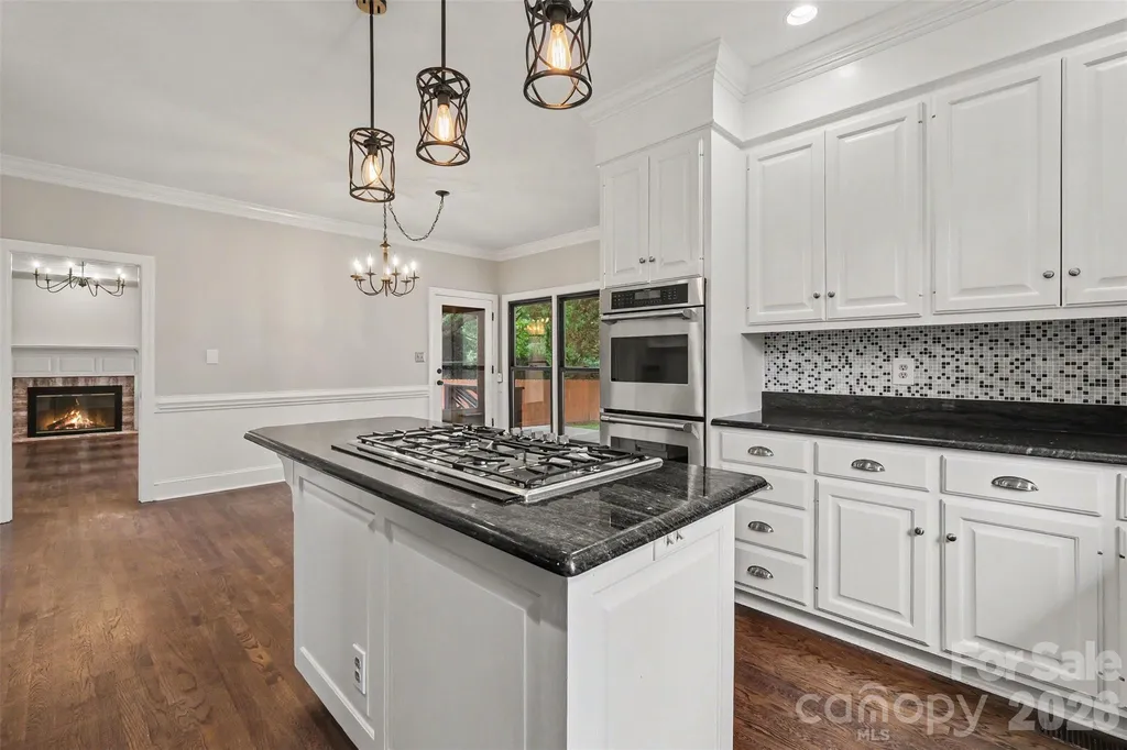 9408 Sardis Glen Drive Matthews NC 28105