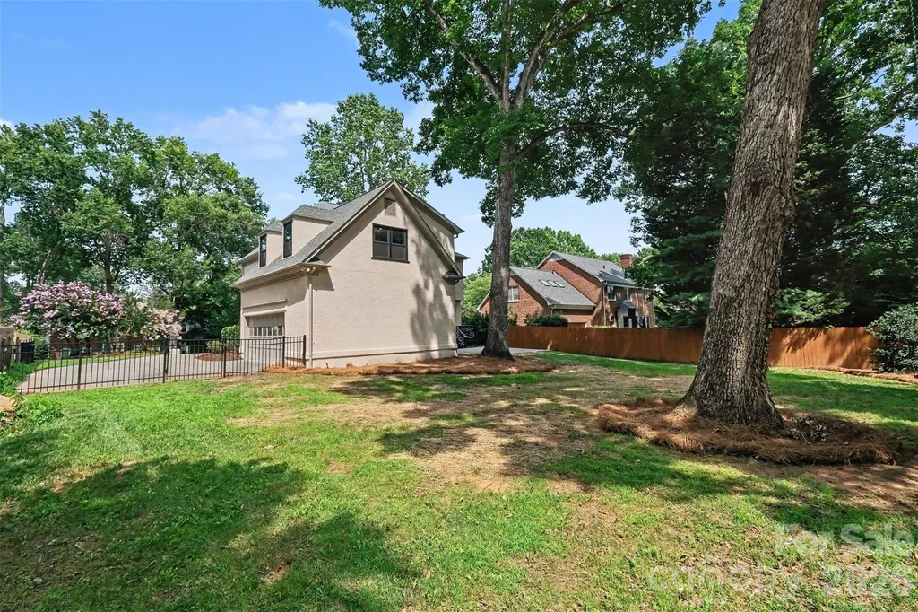 9408 Sardis Glen Drive Matthews NC 28105