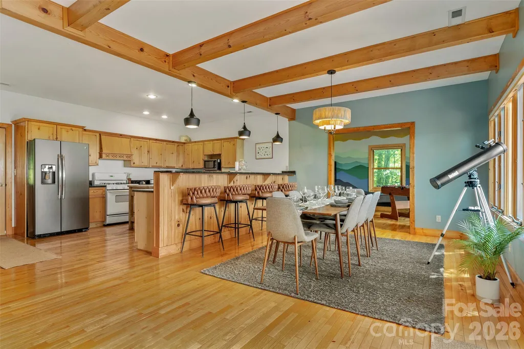 3182 El Miner Drive Mars Hill NC 28754
