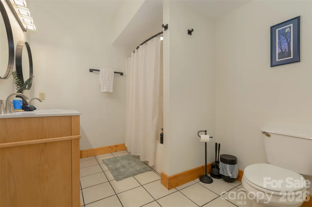 3182 El Miner Drive Mars Hill NC 28754