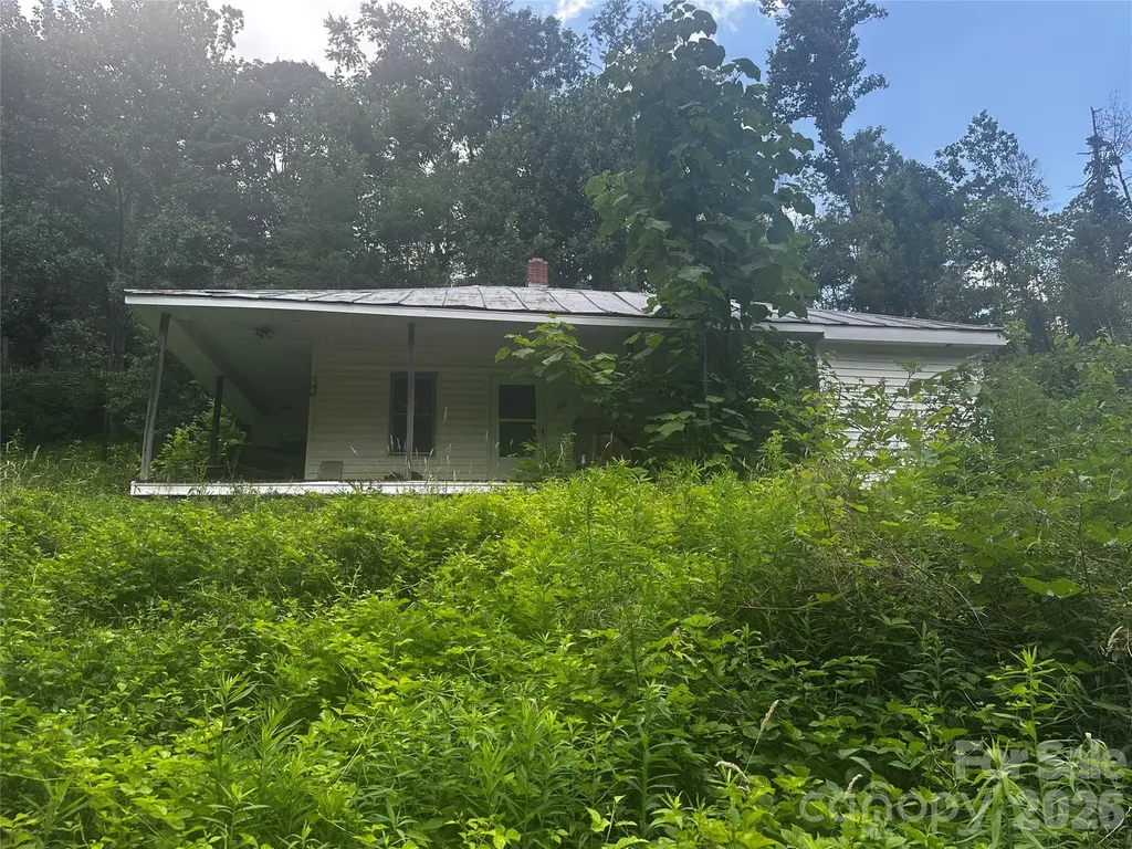 674 John Sparks Road Bakersville NC 28705