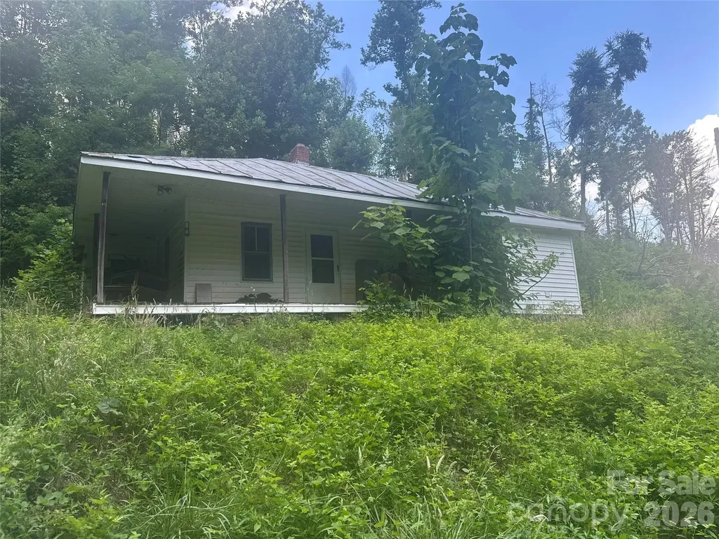674 John Sparks Road Bakersville NC 28705
