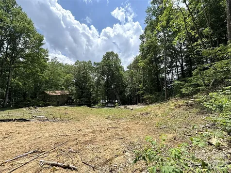 21 Club Crest Drive Maggie Valley NC 28751