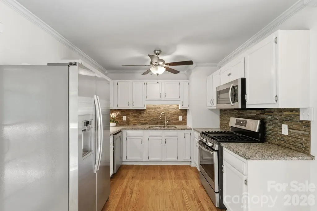 62 1st Street Asheville NC 28803