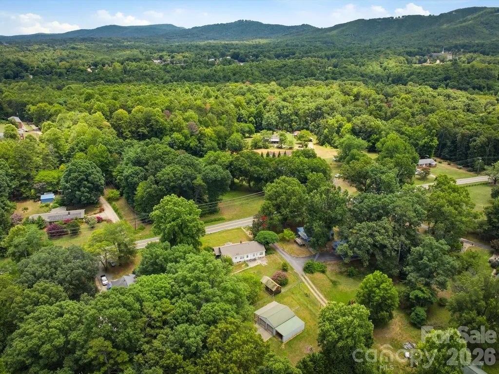 1809 Drexel Road Valdese NC 28690