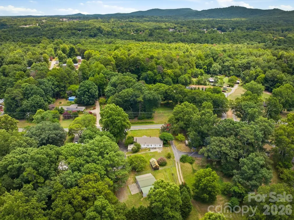 1809 Drexel Road Valdese NC 28690