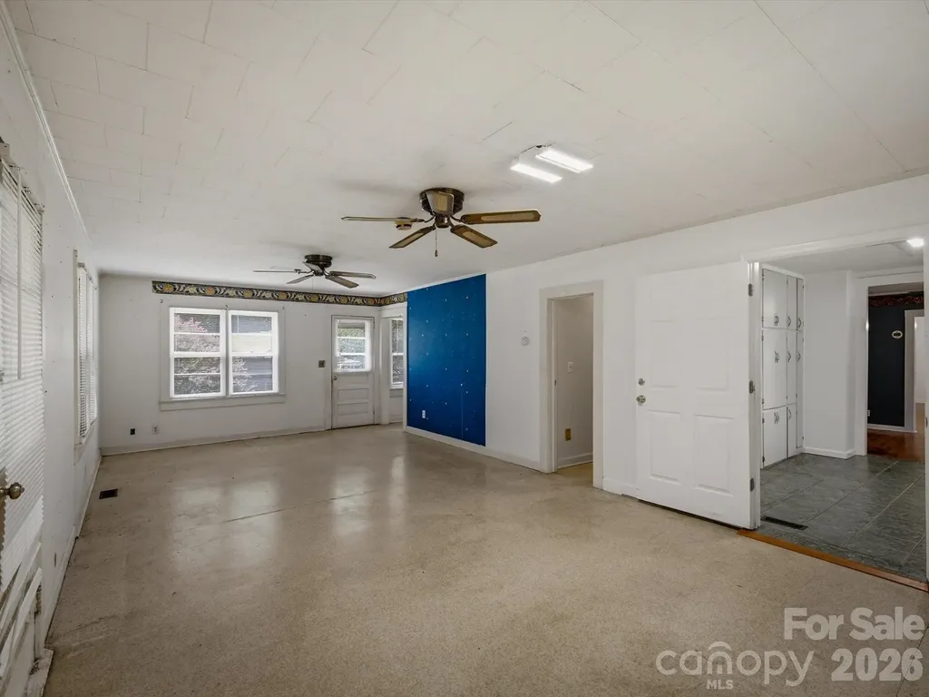 1809 Drexel Road Valdese NC 28690
