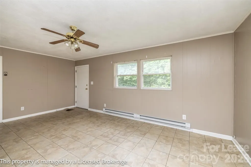 219 Roslyn Drive Troy NC 27371