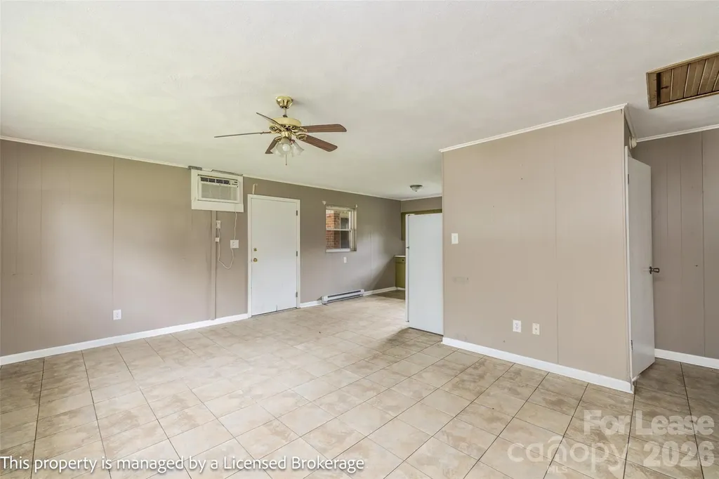 219 Roslyn Drive Troy NC 27371