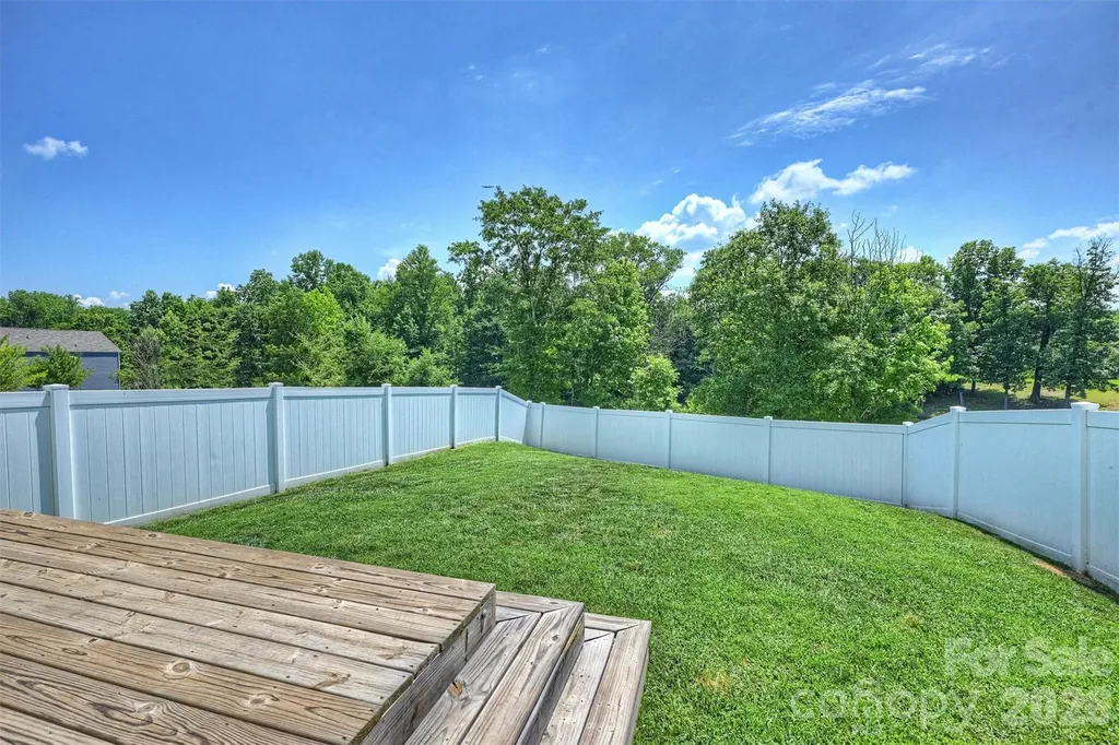 9034 Henry Thoreau Road Charlotte NC 28214