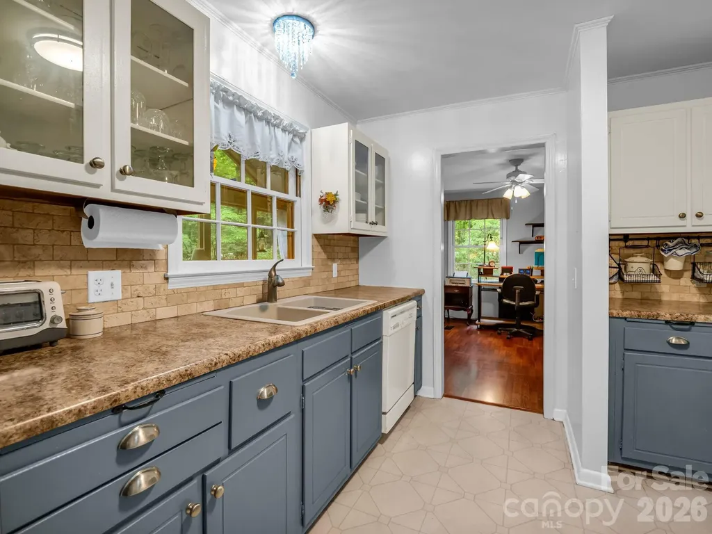 390 Mountain Laurel Drive Columbus NC 28722