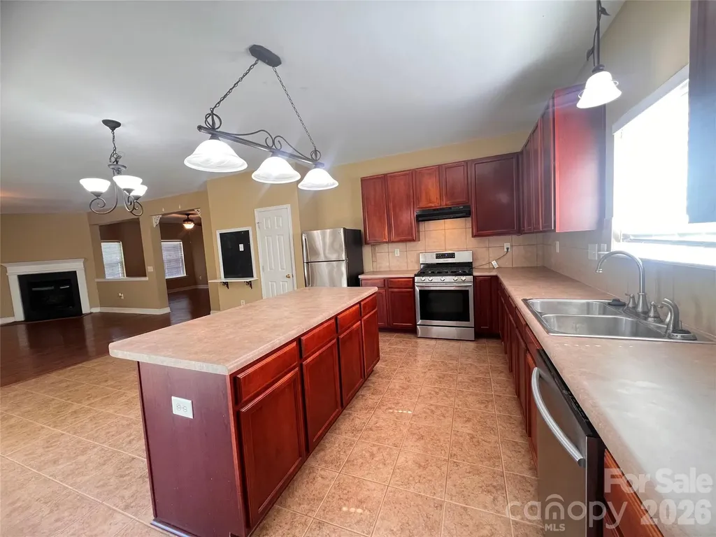 327 Annaberg Lane Monroe NC 28110