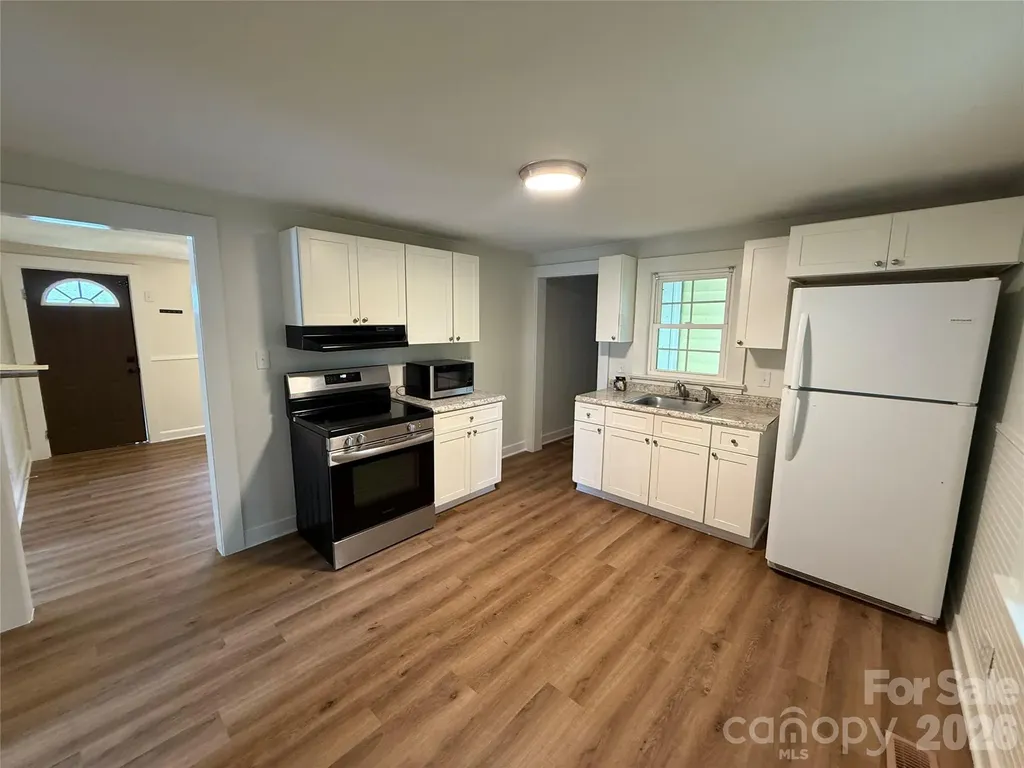276 Kathy Street Marion NC 28752