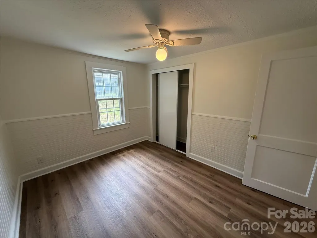 276 Kathy Street Marion NC 28752