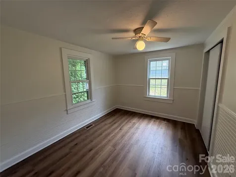 276 Kathy Street Marion NC 28752