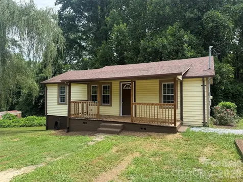 276 Kathy Street Marion NC 28752