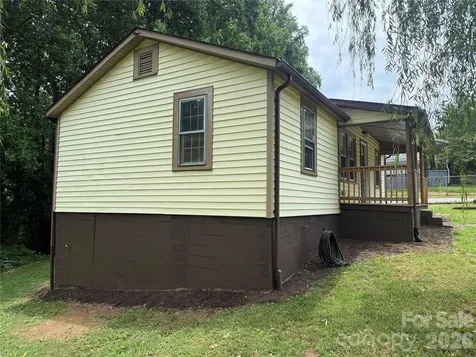 276 Kathy Street Marion NC 28752
