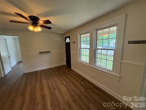 276 Kathy Street Marion NC 28752