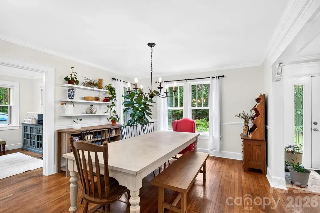 29 Chance Cove Lane Asheville NC 28806