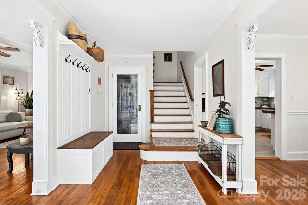 29 Chance Cove Lane Asheville NC 28806