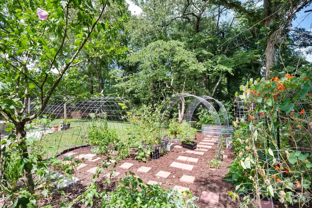 29 Chance Cove Lane Asheville NC 28806