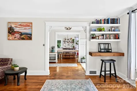29 Chance Cove Lane Asheville NC 28806