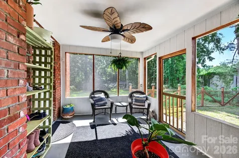 29 Chance Cove Lane Asheville NC 28806