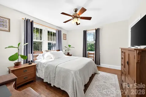 29 Chance Cove Lane Asheville NC 28806