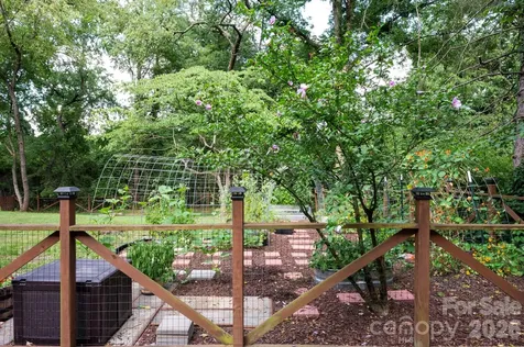 29 Chance Cove Lane Asheville NC 28806