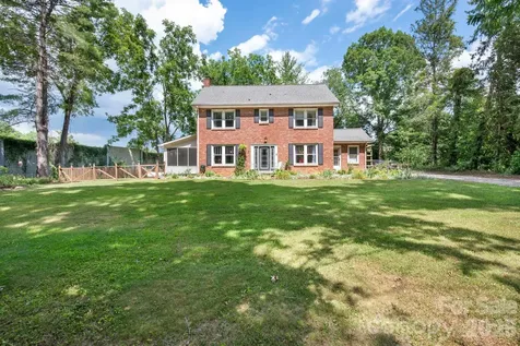 29 Chance Cove Lane Asheville NC 28806