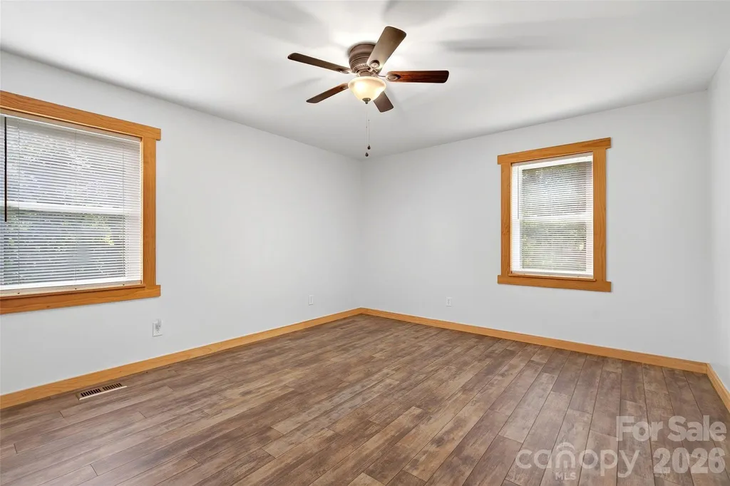 5882 Harmony Grove Road Nebo NC 28761