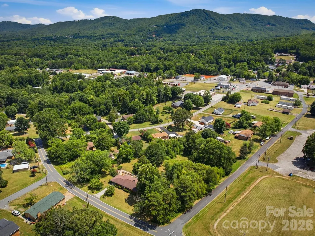 3446 Brandon Road Morganton NC 28655