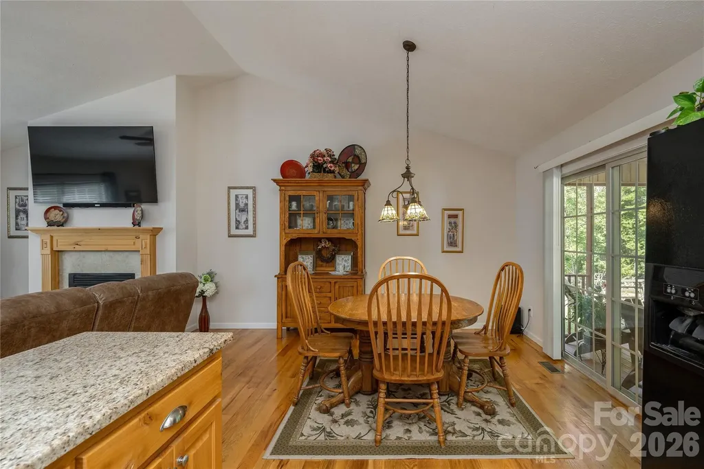 59 Smalltown Trail Brevard NC 28712
