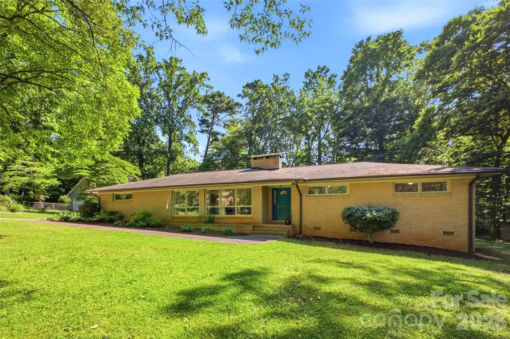 7008 Linda Lake Drive Charlotte NC 28215