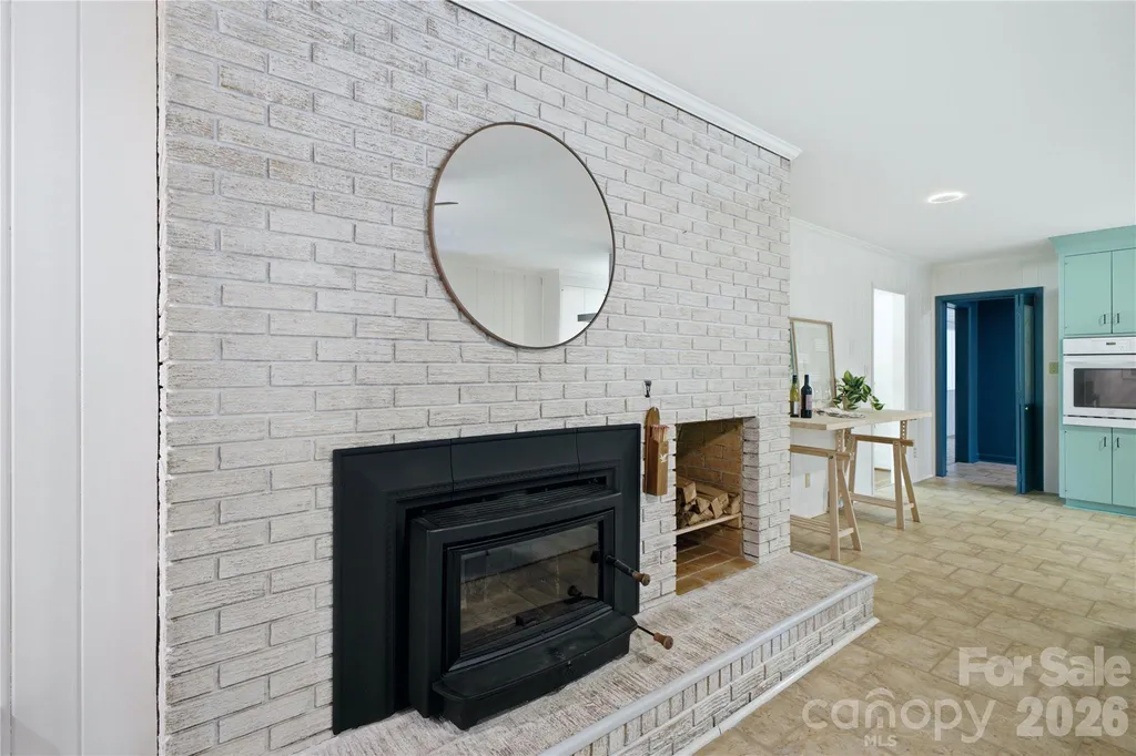 7008 Linda Lake Drive Charlotte NC 28215
