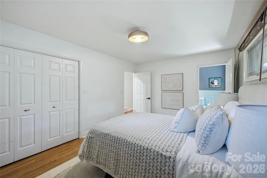 7008 Linda Lake Drive Charlotte NC 28215